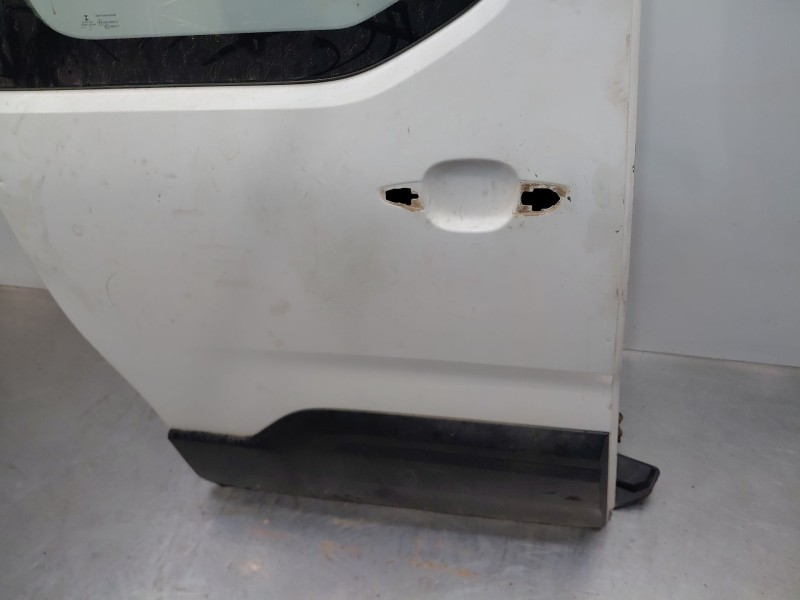 Recambio de puerta lateral corredera derecha para peugeot rifter active referencia OEM IAM   