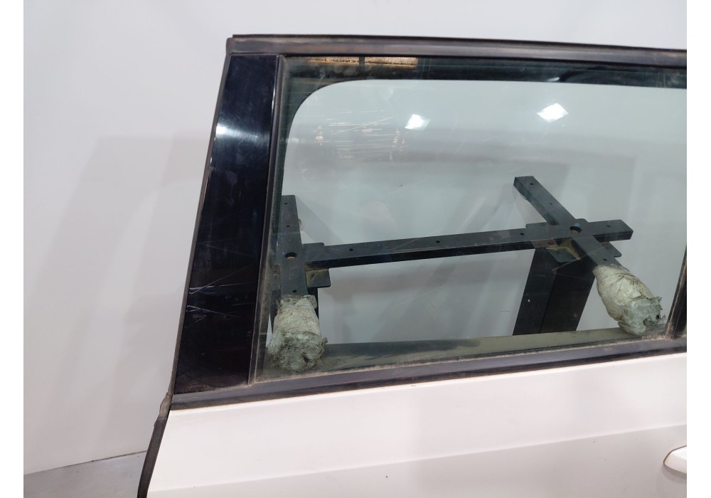 Recambio de puerta trasera izquierda para skoda octavia iii combi (5e5, 5e6) 1.6 tdi referencia OEM IAM   