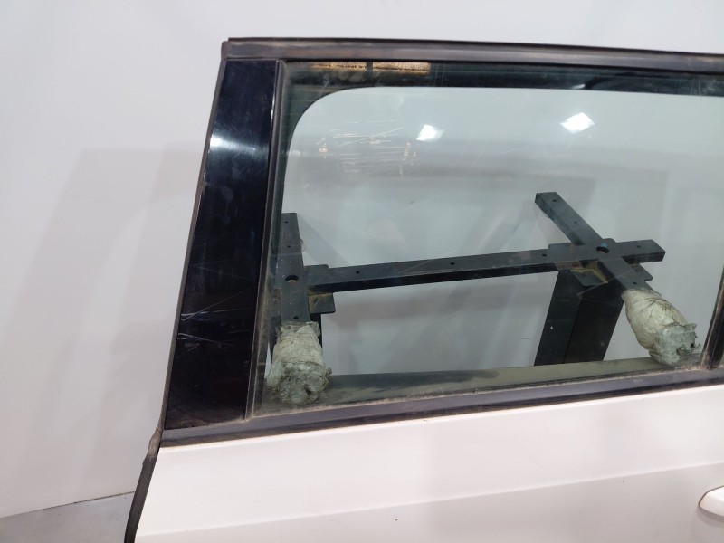 Recambio de puerta trasera izquierda para skoda octavia iii combi (5e5, 5e6) 1.6 tdi referencia OEM IAM   