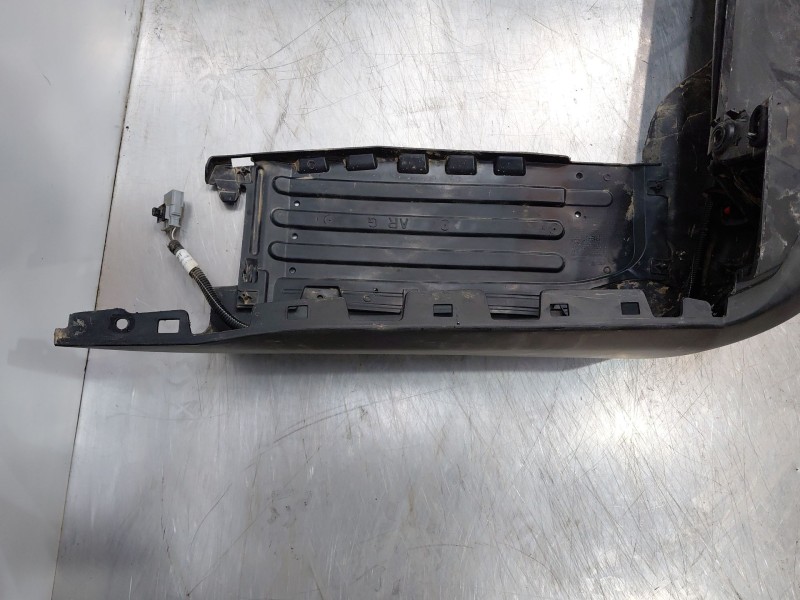 Recambio de paragolpes trasero para opel vivaro furgón referencia OEM IAM   