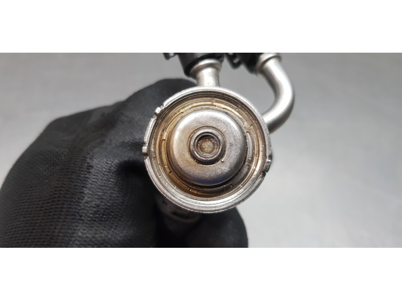 Recambio de inyector para nissan primastar cerrada referencia OEM IAM 208994525R  