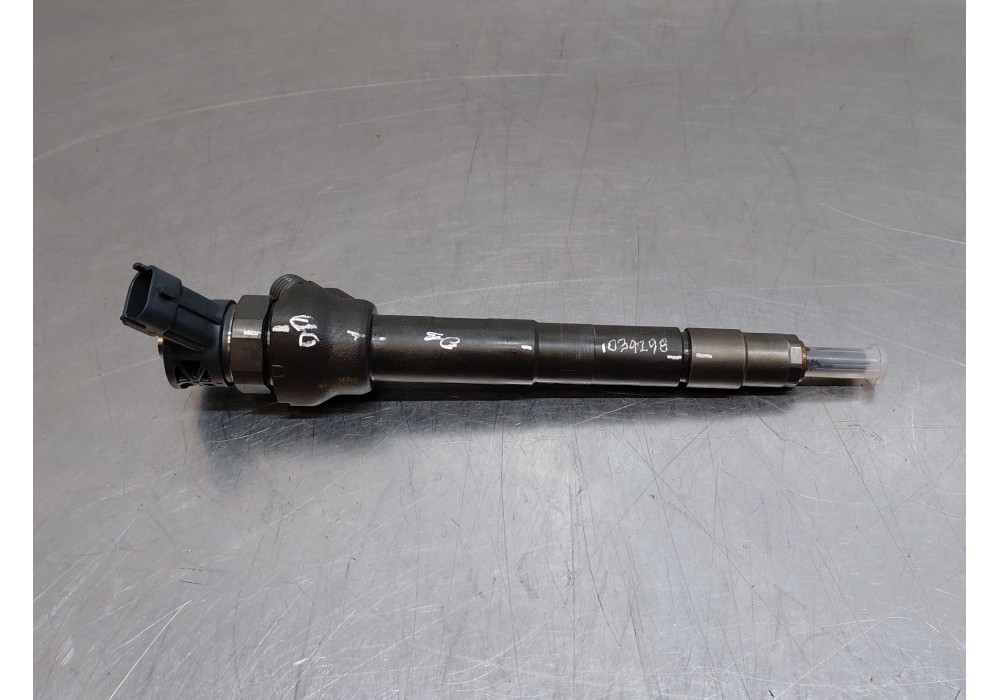 Recambio de inyector para land rover range rover evoque (l551) 2.0 d180 mhev 4x4 referencia OEM IAM   