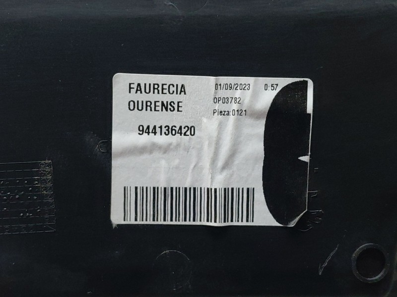 Recambio de guantera para peugeot 2008 (p2) active referencia OEM IAM   