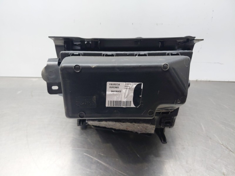 Recambio de guantera para peugeot 2008 (p2) active referencia OEM IAM   