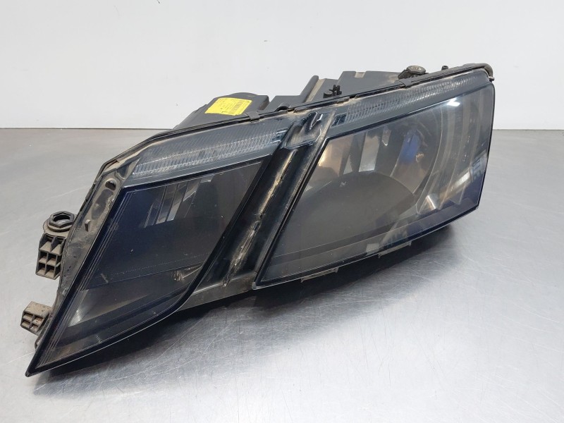 Recambio de faro izquierdo para skoda octavia iii combi (5e5, 5e6) 1.6 tdi referencia OEM IAM   