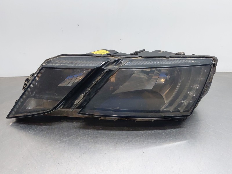 Recambio de faro izquierdo para skoda octavia iii combi (5e5, 5e6) 1.6 tdi referencia OEM IAM   