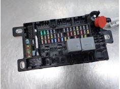 Recambio de caja reles / fusibles para land rover range rover evoque (l551) 2.0 d180 mhev 4x4 referencia OEM IAM K8D214A073BD 59 2