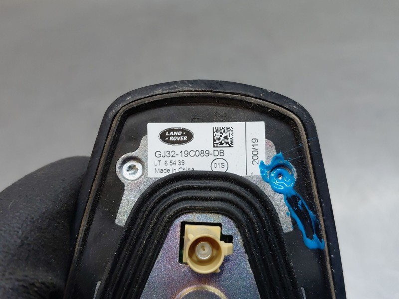Recambio de antena para land rover range rover evoque (l551) 2.0 d180 mhev 4x4 referencia OEM IAM LR097274  