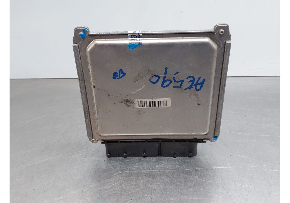 Recambio de centralita motor uce para skoda octavia iii combi (5e5, 5e6) 1.6 tdi referencia OEM IAM   