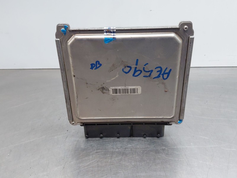 Recambio de centralita motor uce para skoda octavia iii combi (5e5, 5e6) 1.6 tdi referencia OEM IAM   