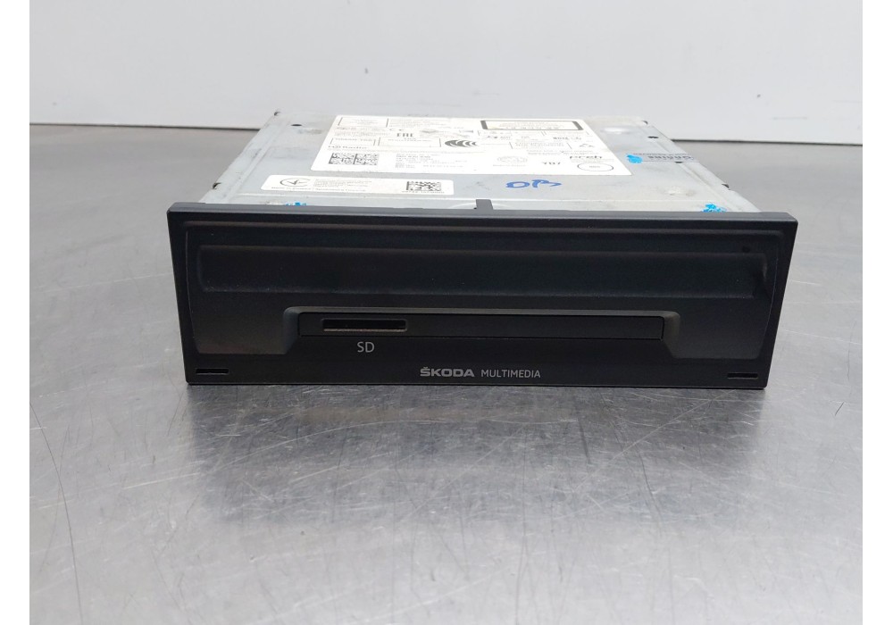 Recambio de sistema audio / radio cd para skoda octavia iii combi (5e5, 5e6) 1.6 tdi referencia OEM IAM   