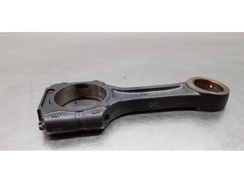 Recambio de biela para ssangyong rodius xdi limited referencia OEM IAM   