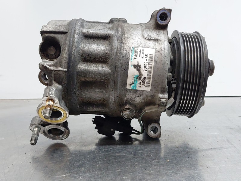 Recambio de compresor aire acondicionado para ford focus iii 1.6 tdci referencia OEM IAM 1722070 AM5N19D629AB 