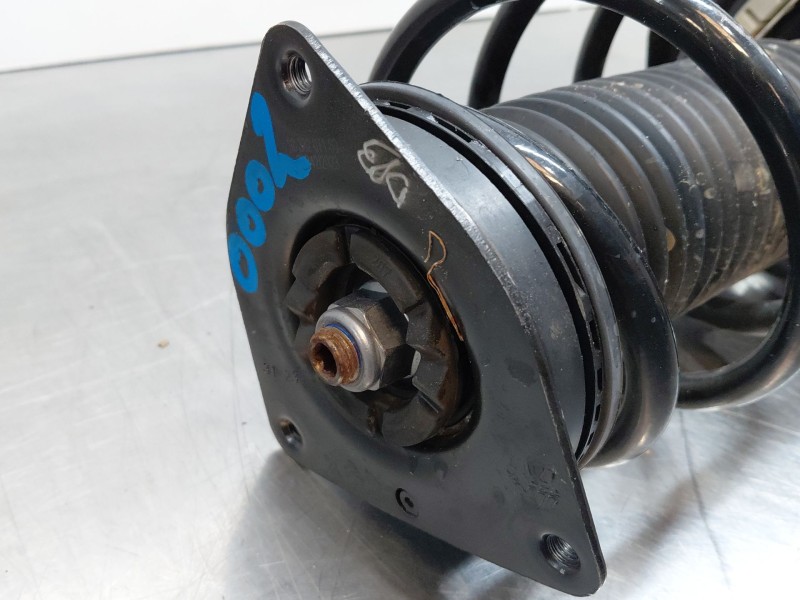 Recambio de amortiguador delantero izquierdo para peugeot 2008 (p2) active referencia OEM IAM   