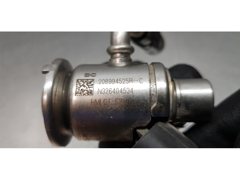 Recambio de inyector para nissan primastar cerrada referencia OEM IAM 208994525R  