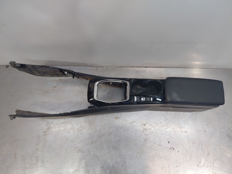 Recambio de juego asientos completo para peugeot 2008 (p2) active referencia OEM IAM   