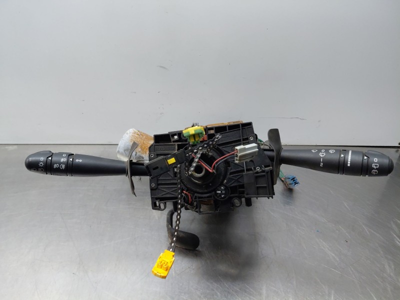 Recambio de columna direccion para renault clio ii (bb_, cb_) 1.5 dci (b/cb3m) referencia OEM IAM 8200711618  