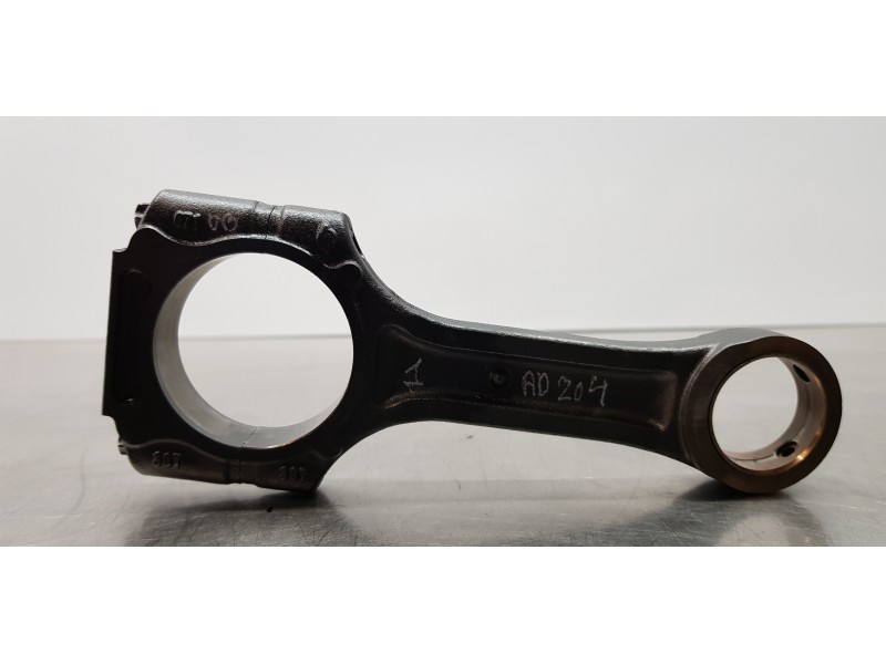 Recambio de biela para ssangyong rodius xdi limited referencia OEM IAM   
