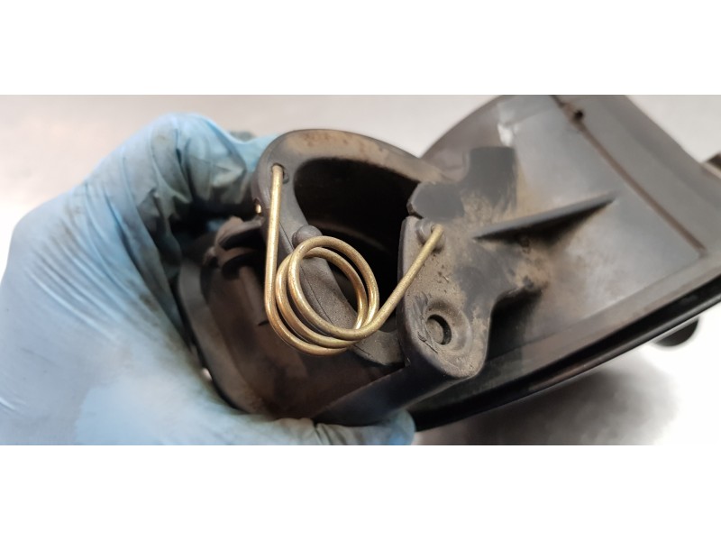 Recambio de tapa exterior combustible para bmw mini (r50,r53) cooper referencia OEM IAM 51177033498 51177061286 