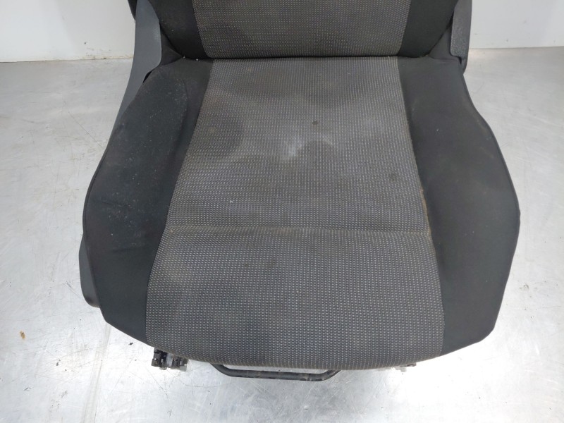 Recambio de asiento delantero derecho para peugeot rifter active referencia OEM IAM   