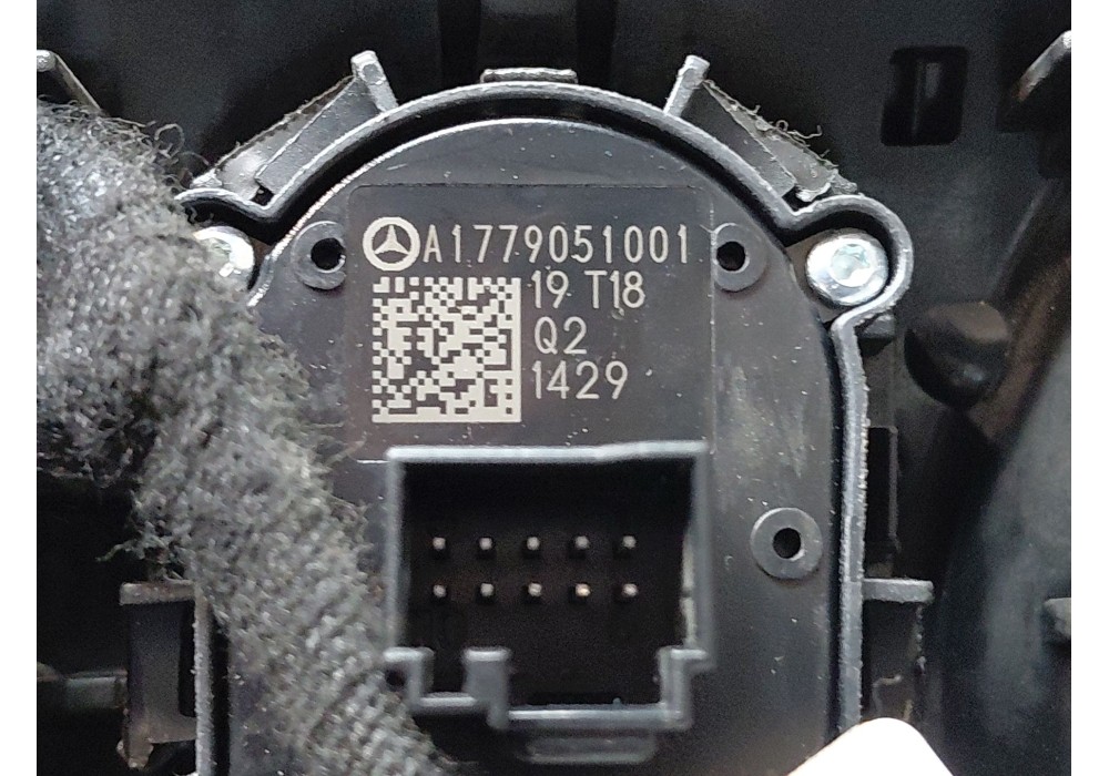 Recambio de rejilla aireadora para mercedes-benz clase a (w177) a 200 d (177.012) referencia OEM IAM   