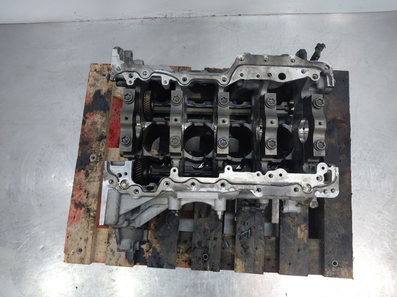 Recambio de bloque para land rover range rover evoque (l551) 2.0 d180 mhev 4x4 referencia OEM IAM LR073830  