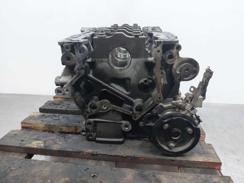 Recambio de bloque para land rover range rover evoque (l551) 2.0 d180 mhev 4x4 referencia OEM IAM LR073830  