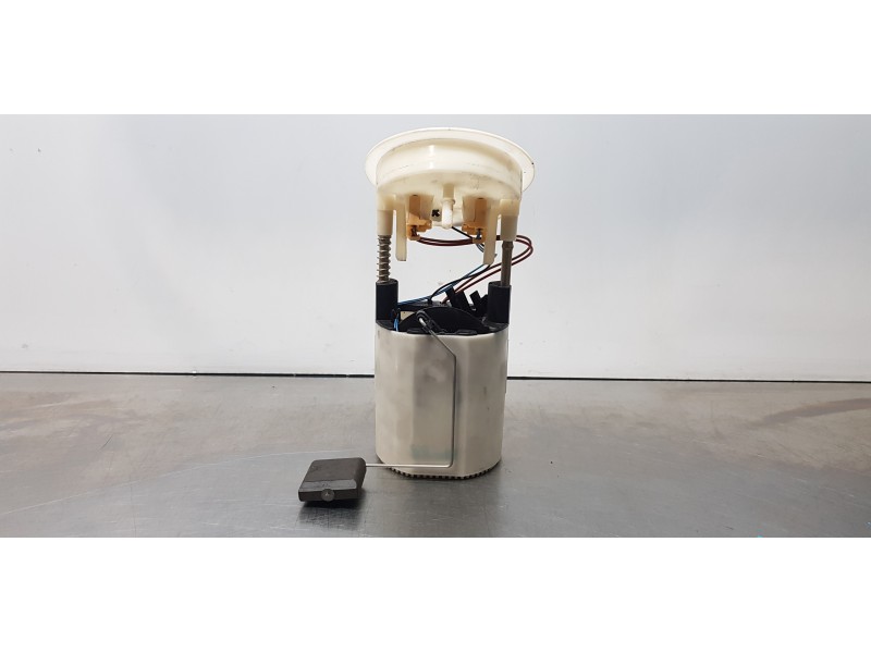 Recambio de aforador para bmw serie 1 berlina (e81/e87) 116i referencia OEM IAM 6763850  