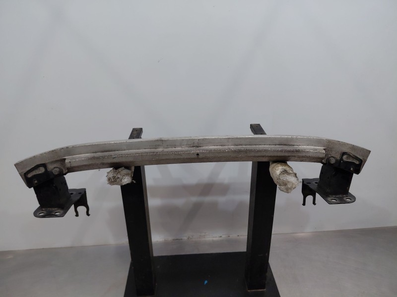 Recambio de refuerzo paragolpes delantero para audi q7 (4lb) 3.0 tdi quattro referencia OEM IAM   