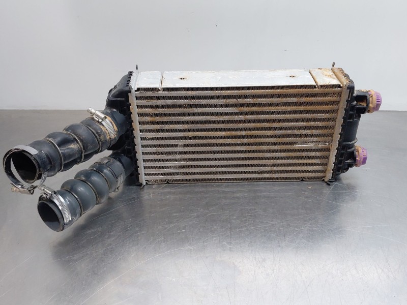 Recambio de intercooler para peugeot 2008 (p2) active referencia OEM IAM 9824742280  