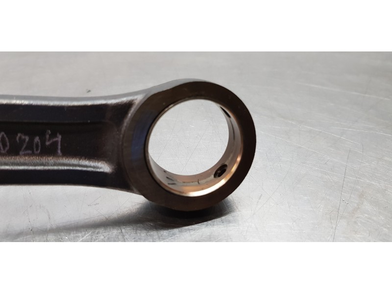 Recambio de biela para ssangyong rodius xdi limited referencia OEM IAM   