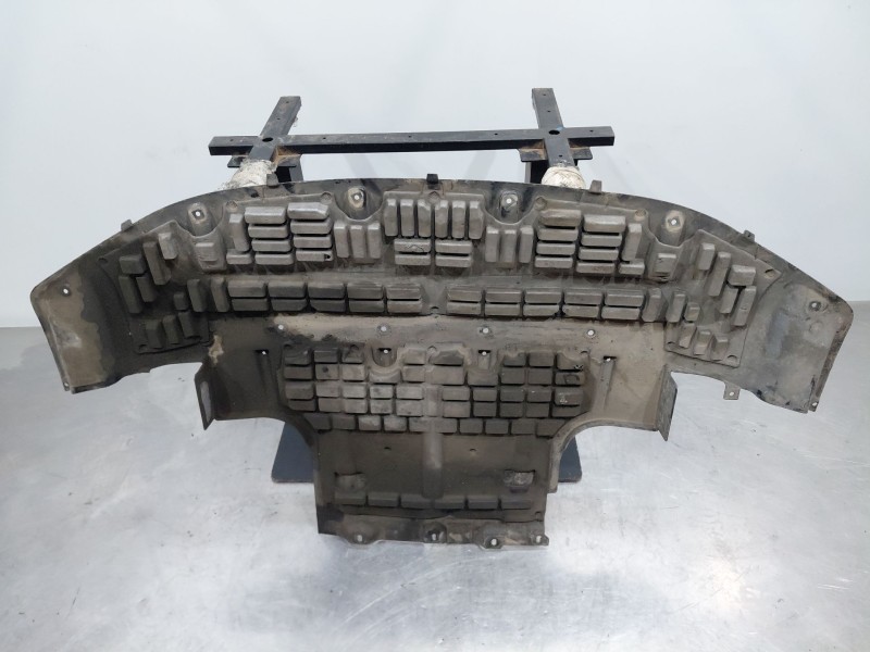 Recambio de cubrecarter para audi q7 (4lb) 3.0 tdi quattro referencia OEM IAM   