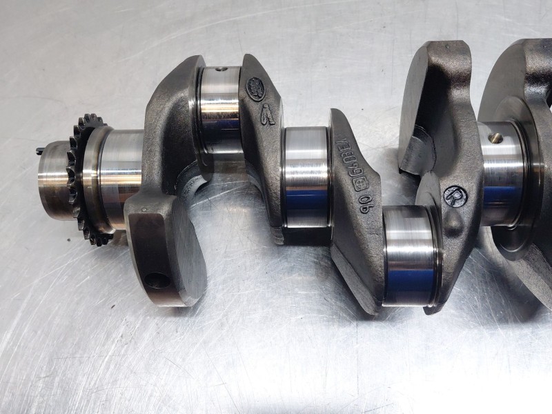 Recambio de cigueñal para land rover range rover evoque (l551) 2.0 d180 mhev 4x4 referencia OEM IAM   