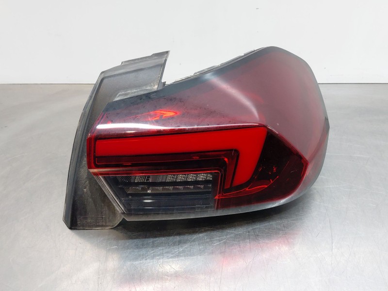Recambio de piloto trasero derecho para opel corsa f hybrid referencia OEM IAM 9829317880  