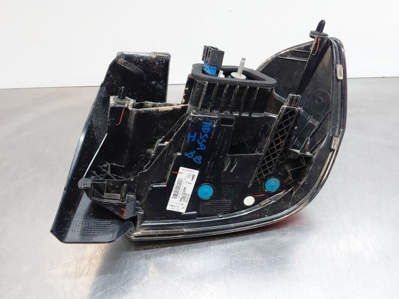 Recambio de piloto trasero izquierdo para opel corsa f hybrid referencia OEM IAM 9829317980  