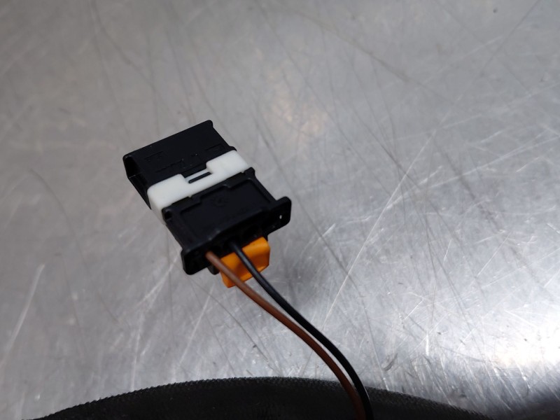 Recambio de retrovisor izquierdo para opel corsa f hybrid referencia OEM IAM 983758871T 983758879V 