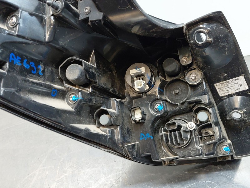 Recambio de piloto trasero derecho para toyota yaris cross mpx style referencia OEM IAM   