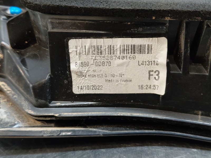 Recambio de piloto trasero izquierdo interior para toyota yaris cross mpx style referencia OEM IAM   
