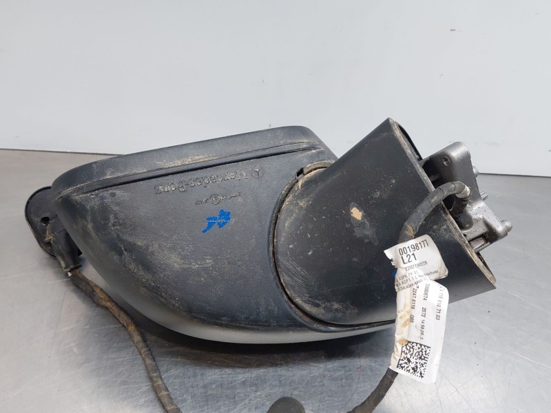Recambio de retrovisor izquierdo para mercedes-benz clase cla (w118) sedan referencia OEM IAM A1188100704  