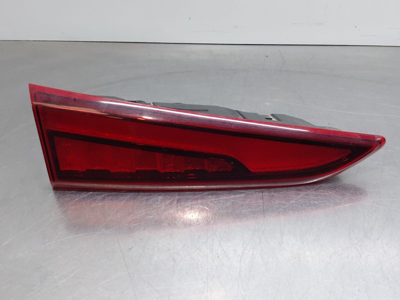 Recambio de piloto trasero izquierdo interior para hyundai kona hybrid referencia OEM IAM   