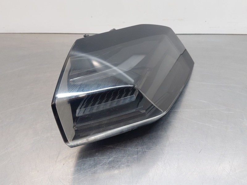 Recambio de piloto trasero derecho para peugeot 2008 (p2) active referencia OEM IAM 9850439980  
