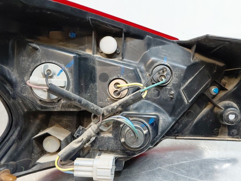 Recambio de piloto trasero derecho para nissan micra v (k14) acenta referencia OEM IAM   