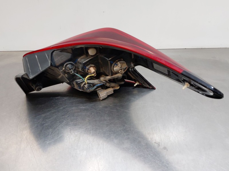 Recambio de piloto trasero izquierdo para nissan micra v (k14) acenta referencia OEM IAM   