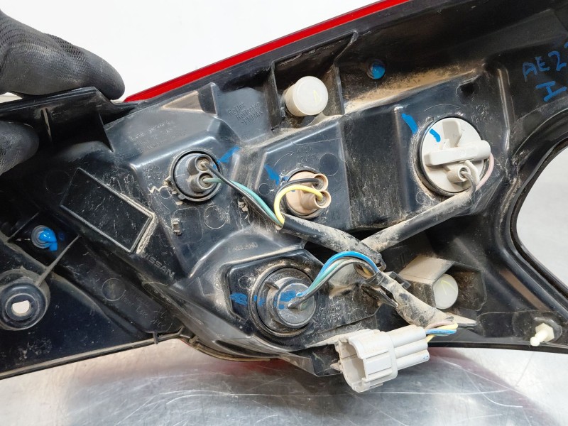 Recambio de piloto trasero izquierdo para nissan micra v (k14) acenta referencia OEM IAM   