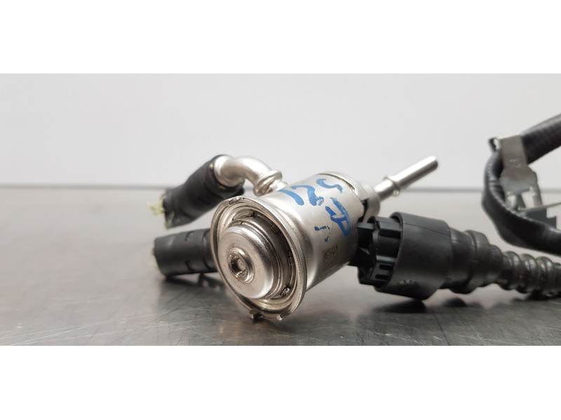 Recambio de inyector para nissan primastar cerrada referencia OEM IAM 160728750R  