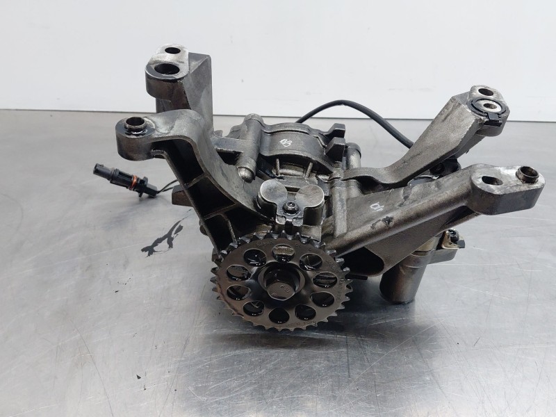 Recambio de bomba aceite para land rover range rover evoque (l551) 2.0 d180 mhev 4x4 referencia OEM IAM   