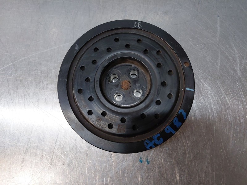 Recambio de polea cigueñal para opel astra k sports tourer dynamic start/stop referencia OEM IAM 55491638  