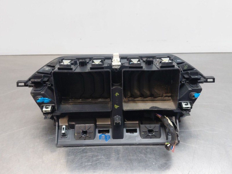 Recambio de mando climatizador para peugeot 2008 (p2) active referencia OEM IAM 98531848XU 98234571DX 