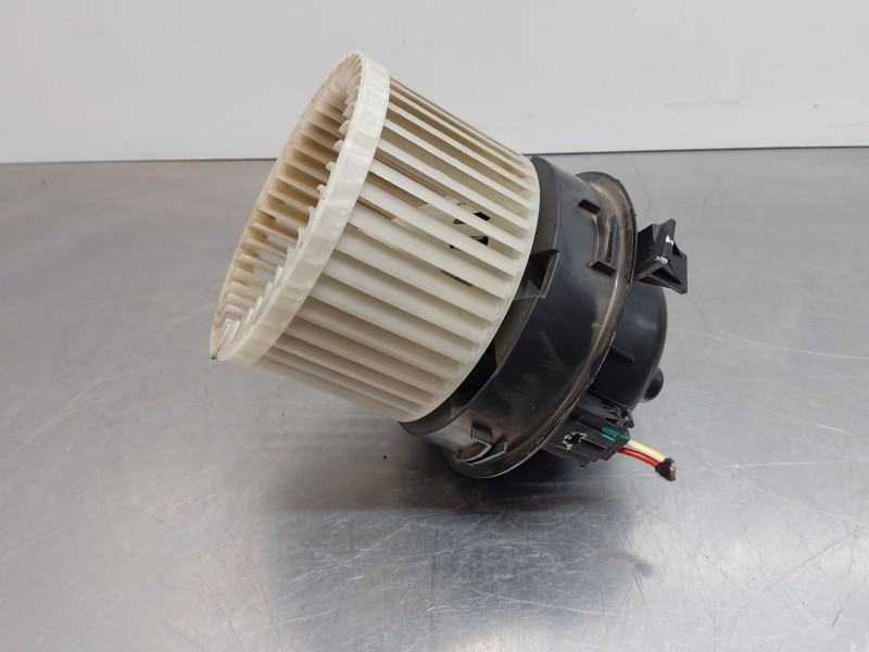 Recambio de motor calefaccion para peugeot 2008 (p2) active referencia OEM IAM 9840566280  