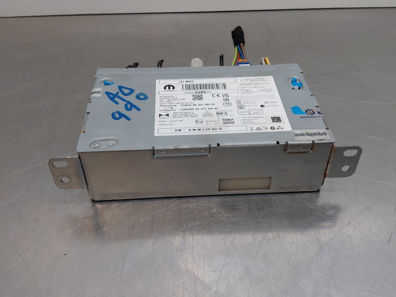 Recambio de sistema audio / radio cd para peugeot 2008 (p2) active referencia OEM IAM 1690855580 9862028980 